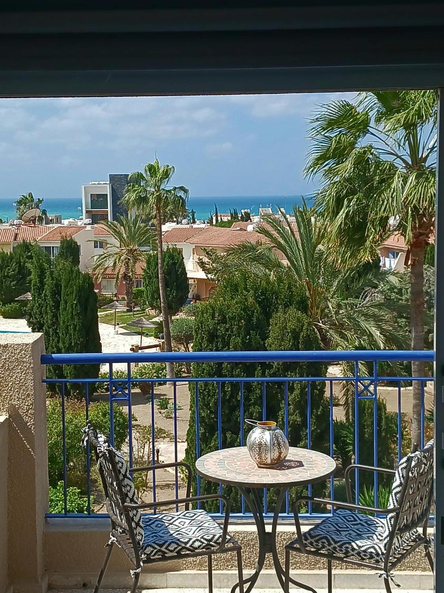 Modern Sea View Apartment Regina Gardens Paphos Ngoại thất bức ảnh